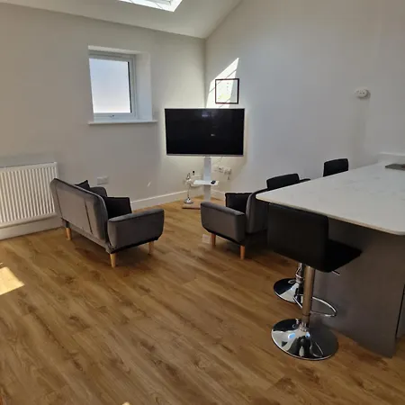Apartment Town Centre Duplex 4 *